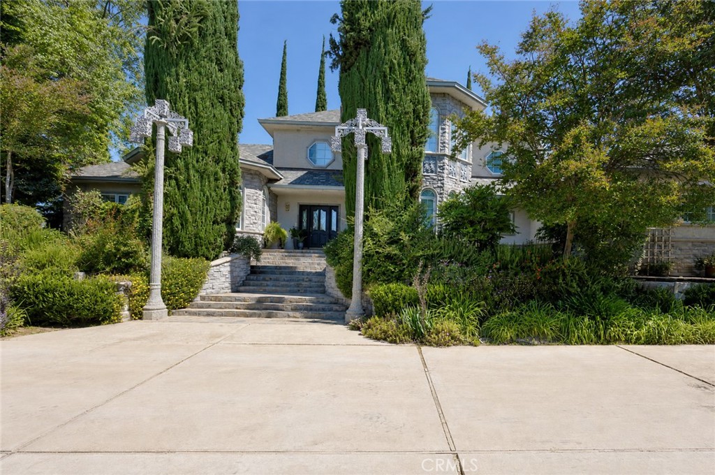6136 E South Bear Creek, Merced, CA 95340