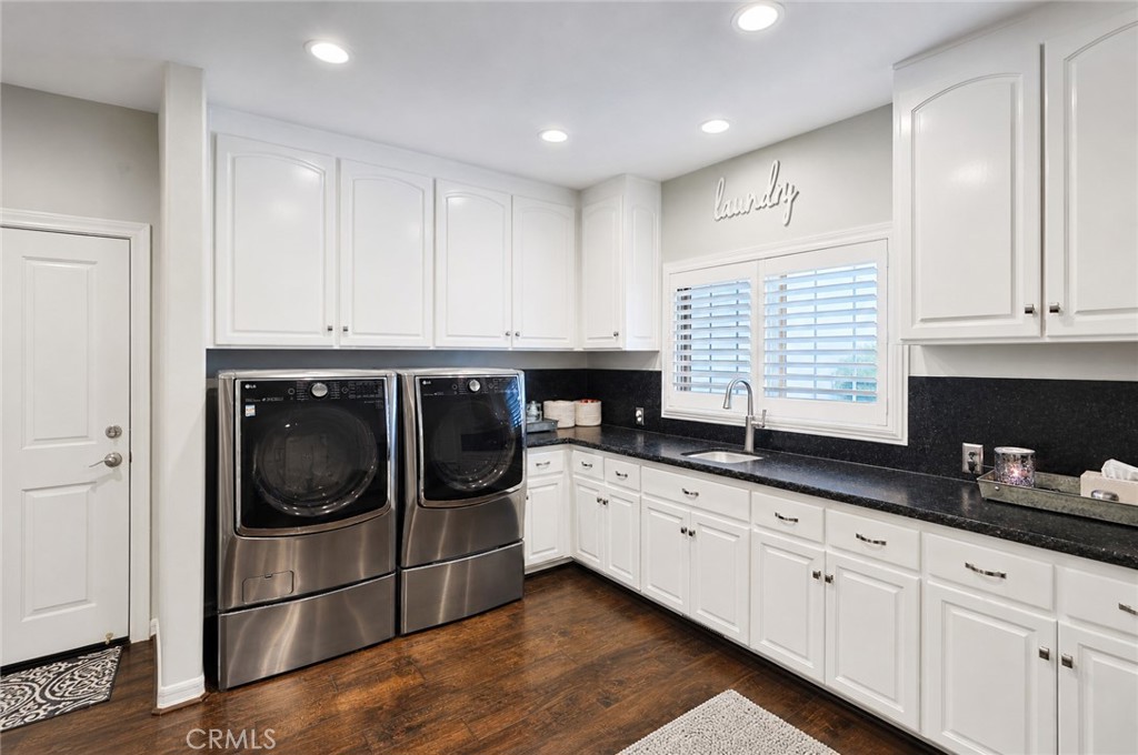 6136 E South Bear Creek, Merced, CA 95340