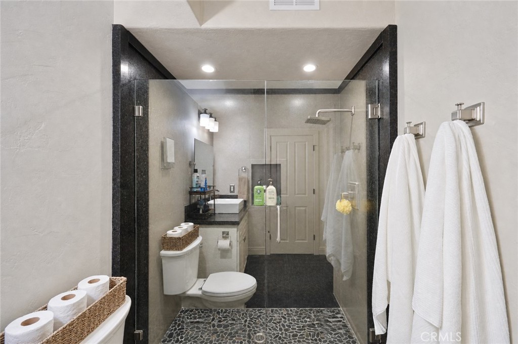 6136 E South Bear Creek, Merced, CA 95340