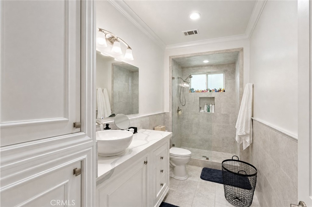 6136 E South Bear Creek, Merced, CA 95340