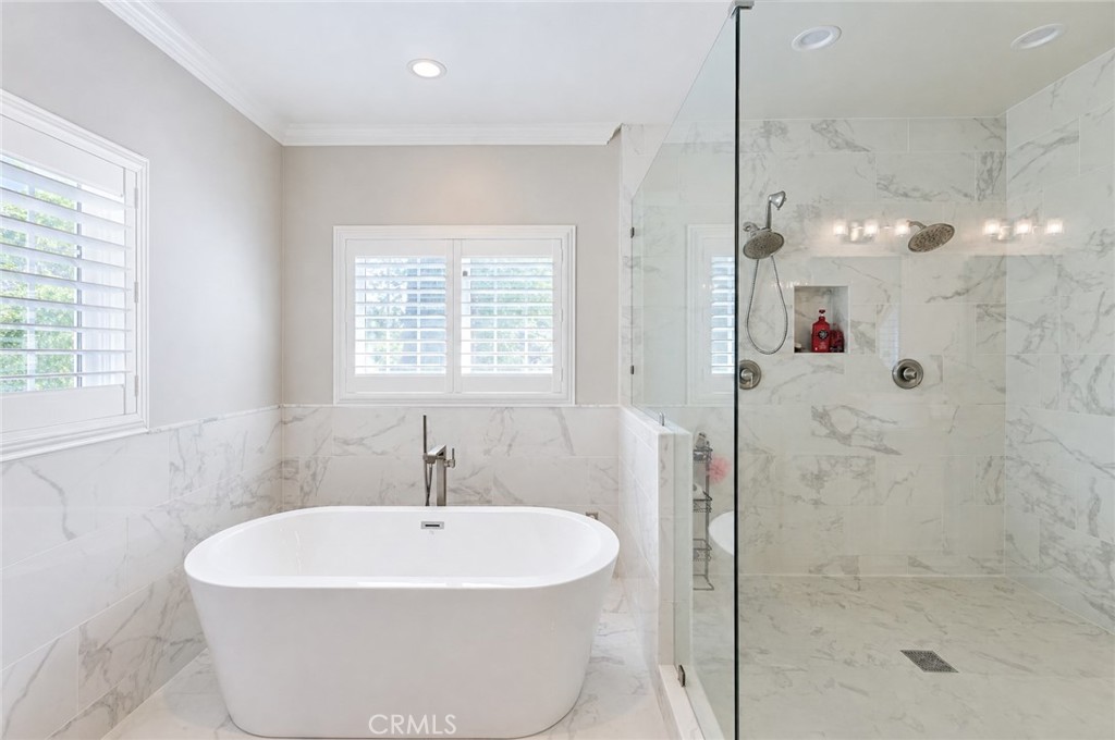 6136 E South Bear Creek, Merced, CA 95340