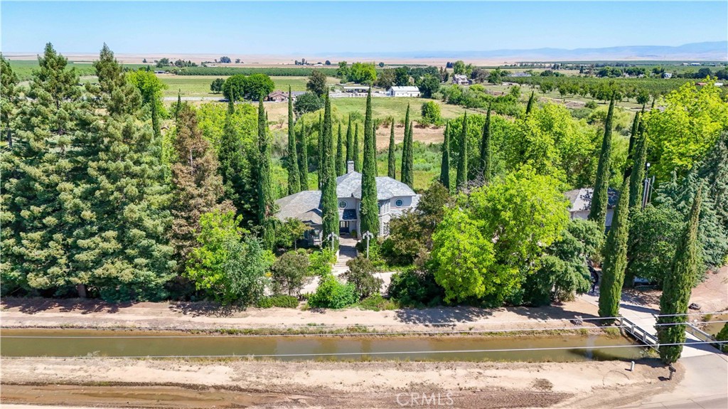 6136 E South Bear Creek, Merced, CA 95340