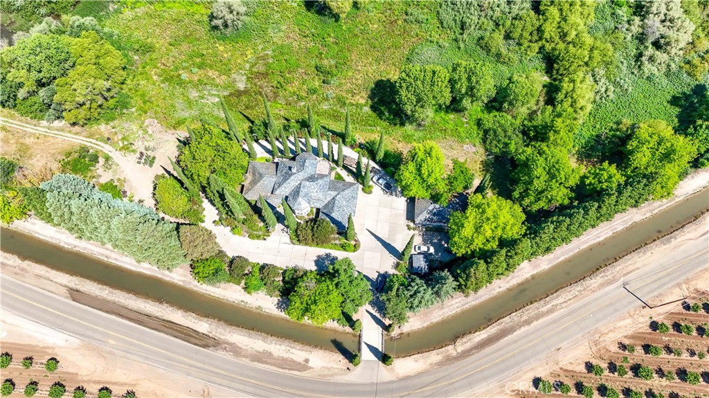 6136 E South Bear Creek, Merced, CA 95340