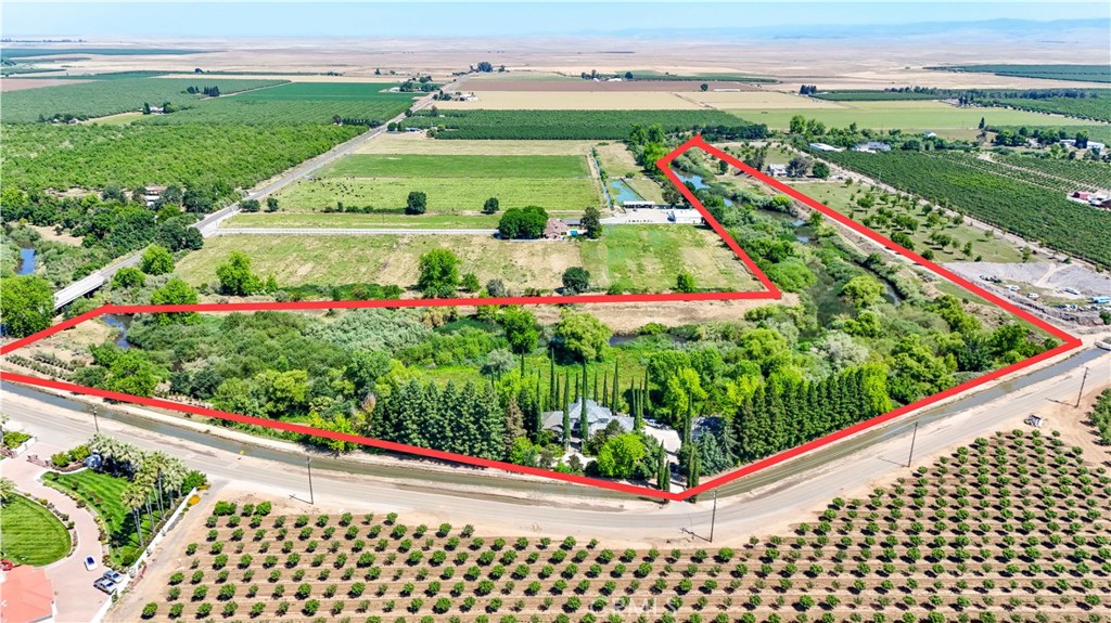 6136 E South Bear Creek, Merced, CA 95340