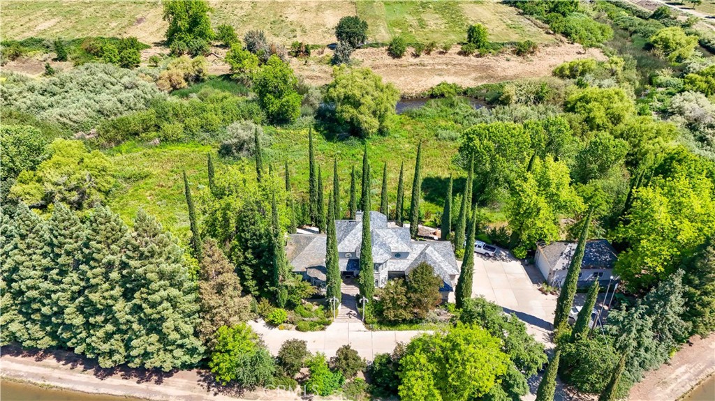 6136 E South Bear Creek, Merced, CA 95340