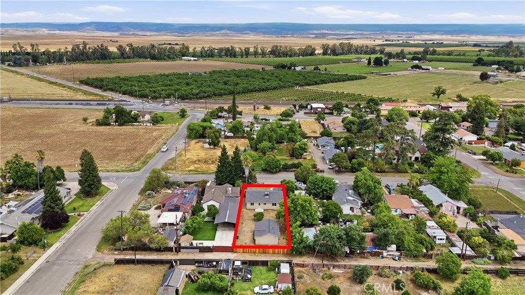 3691 Washington, Le Grand, CA 95333