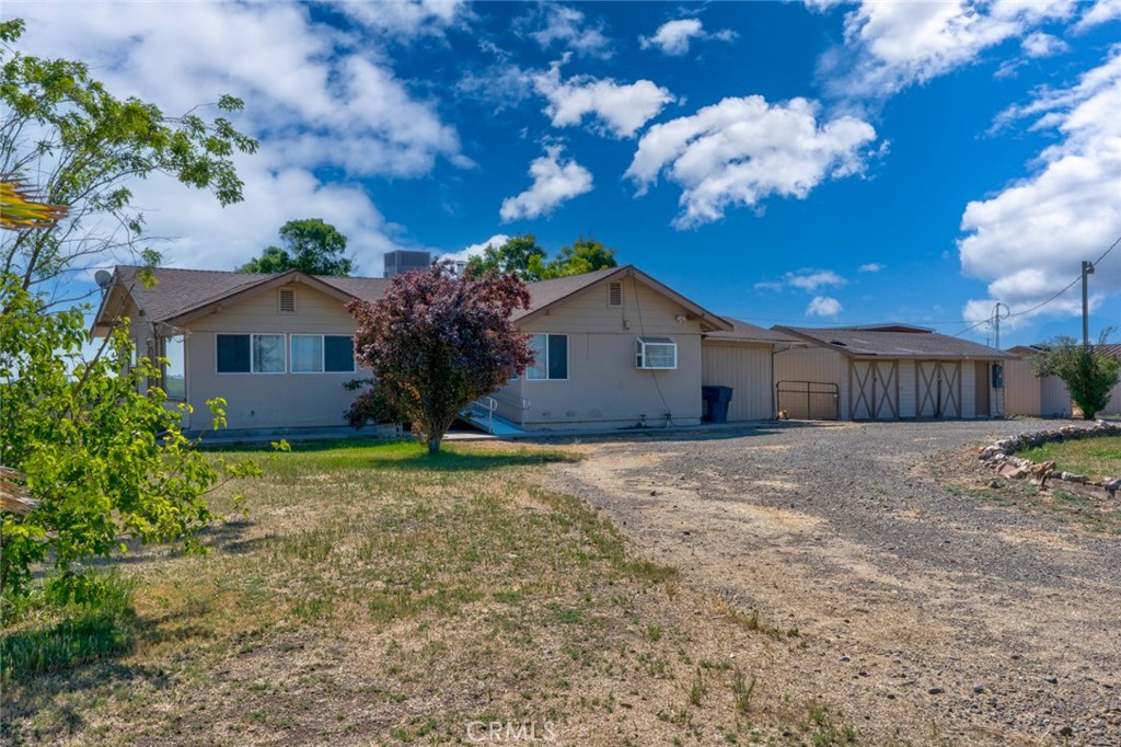 17626 Britto Rd, Dos Palos, CA 93620