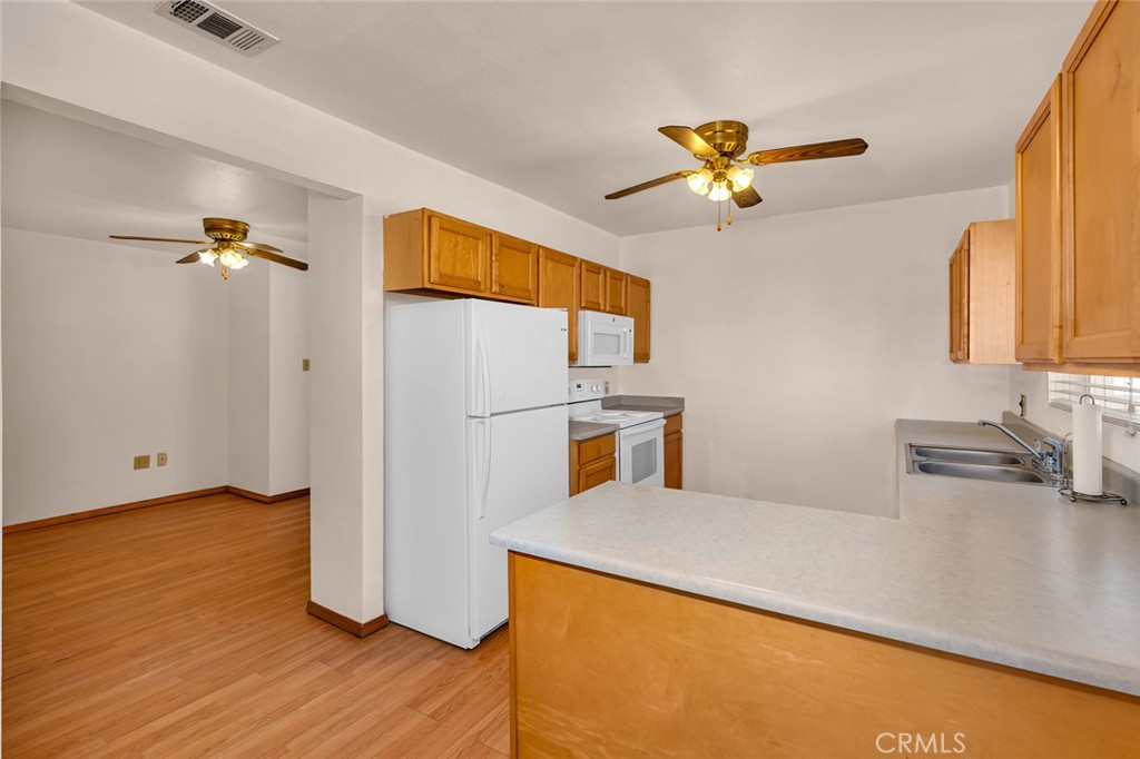 17626 Britto Rd, Dos Palos, CA 93620