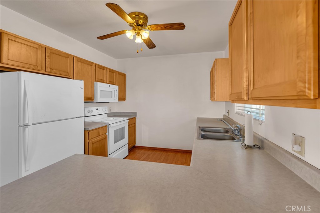 17626 Britto Rd, Dos Palos, CA 93620