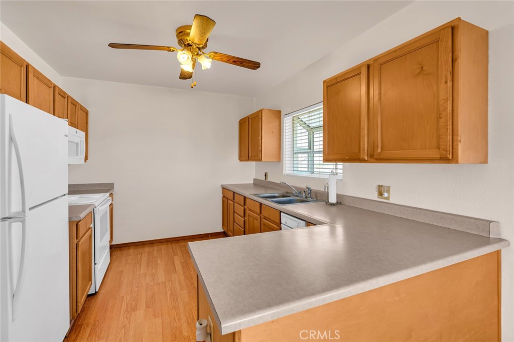 17626 Britto Rd, Dos Palos, CA 93620