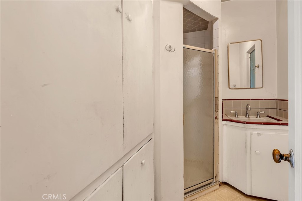 17626 Britto Rd, Dos Palos, CA 93620