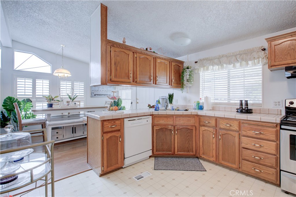 500 N Tully #64, Turlock, CA 95380
