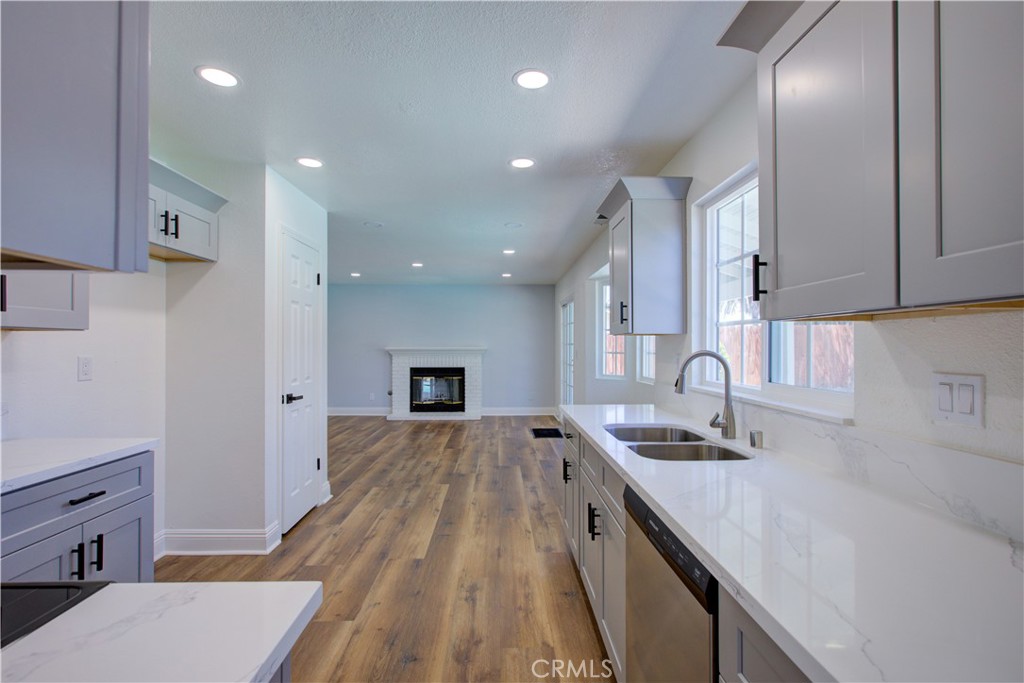 1308 Saint Francis, Los Banos, CA 93635