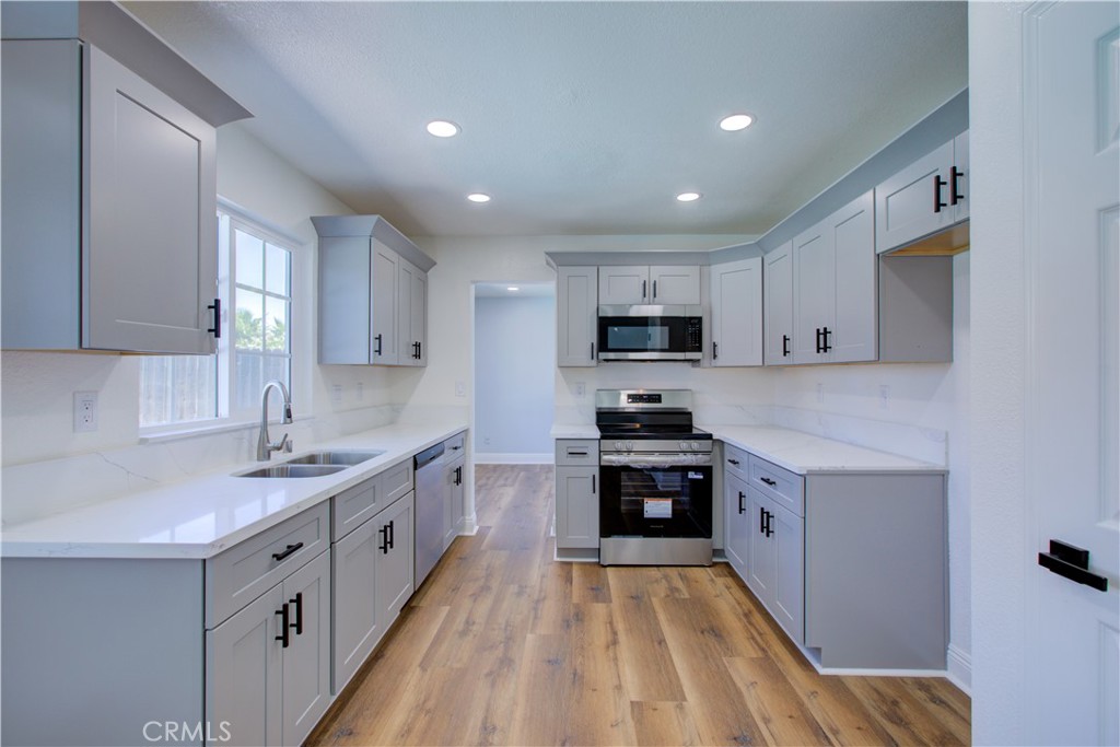 1308 Saint Francis, Los Banos, CA 93635