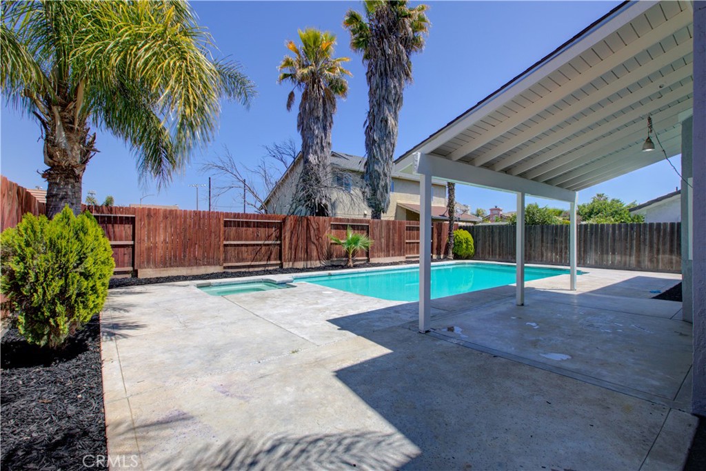 1308 Saint Francis, Los Banos, CA 93635