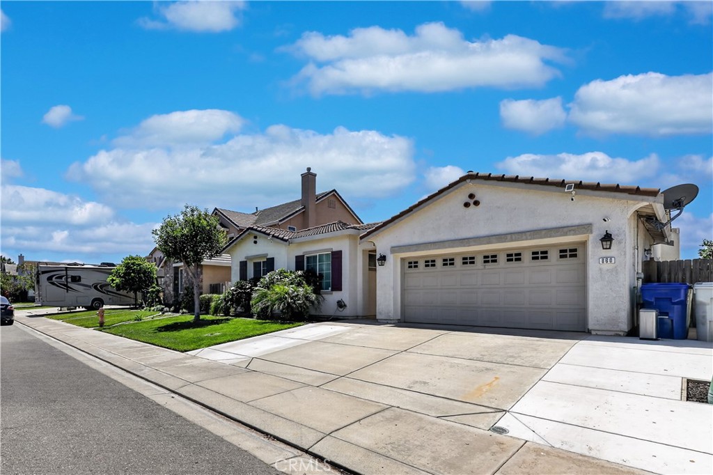 860 Sandstone Way, Atwater, CA 95301