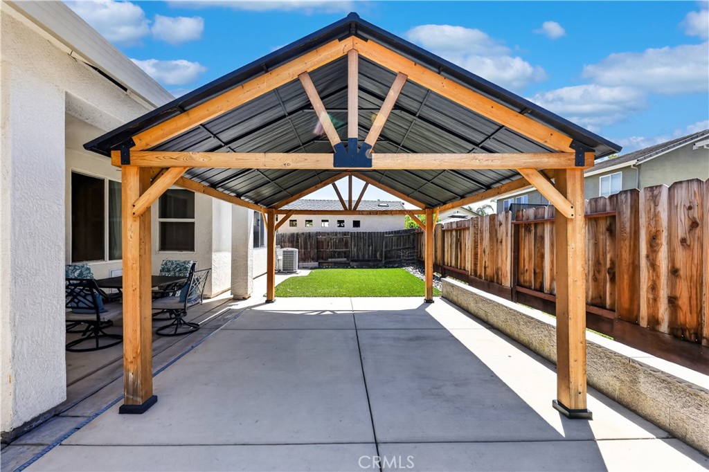 860 Sandstone Way, Atwater, CA 95301