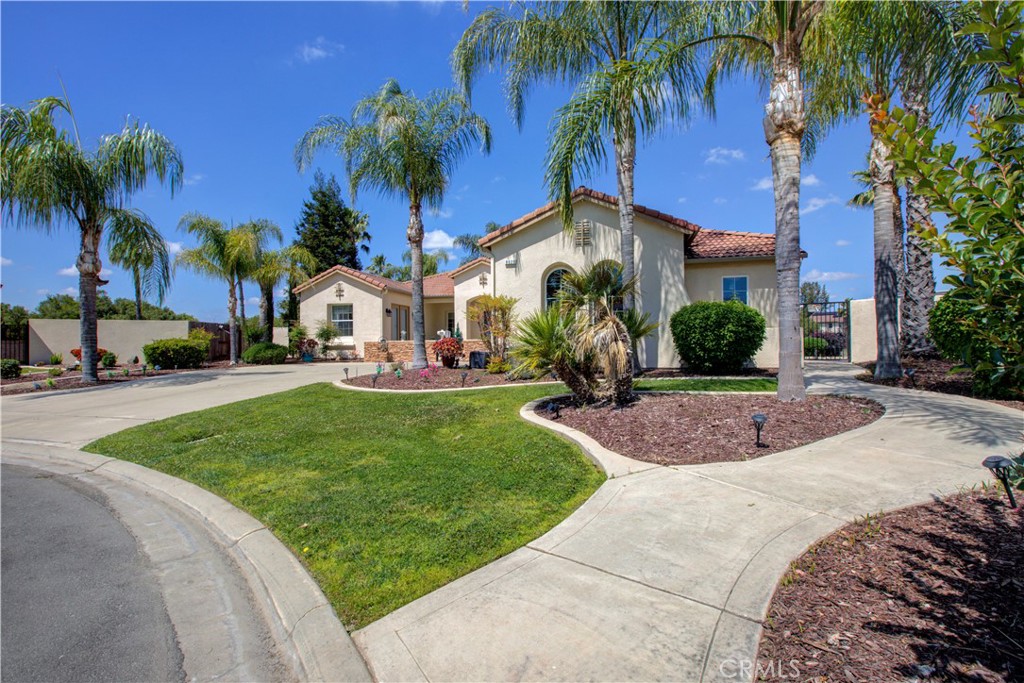 8020 Lake Shore, Chowchilla, CA 93610