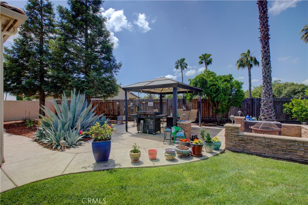 8020 Lake Shore, Chowchilla, CA 93610