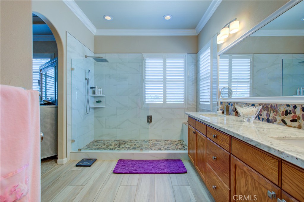 8020 Lake Shore, Chowchilla, CA 93610