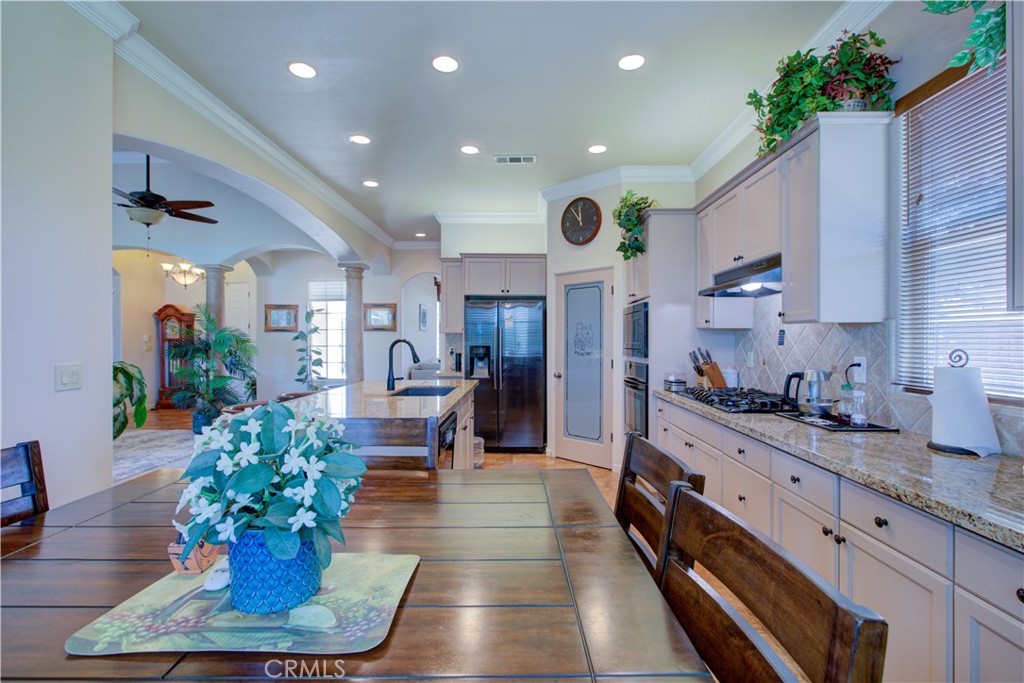 8020 Lake Shore, Chowchilla, CA 93610