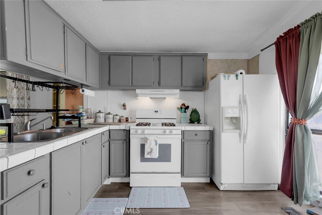 2841 Fowler Rd #99, Ceres, CA 95307
