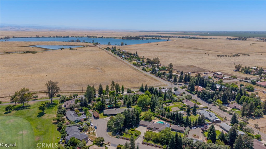 6090 Country Club Pl, Merced, CA 95340
