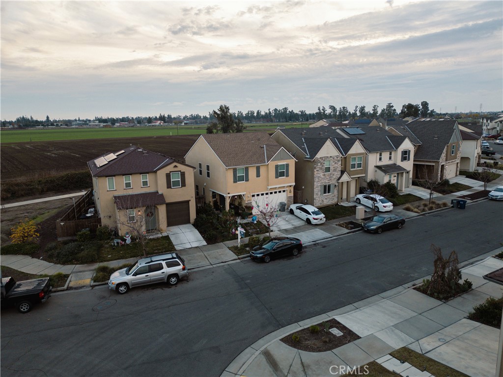 172 Korbel Ave, Merced, CA 95348