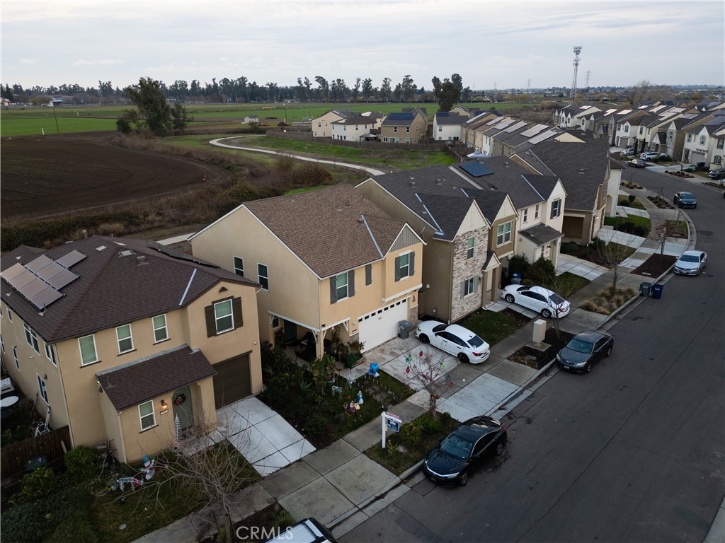 172 Korbel Ave, Merced, CA 95348