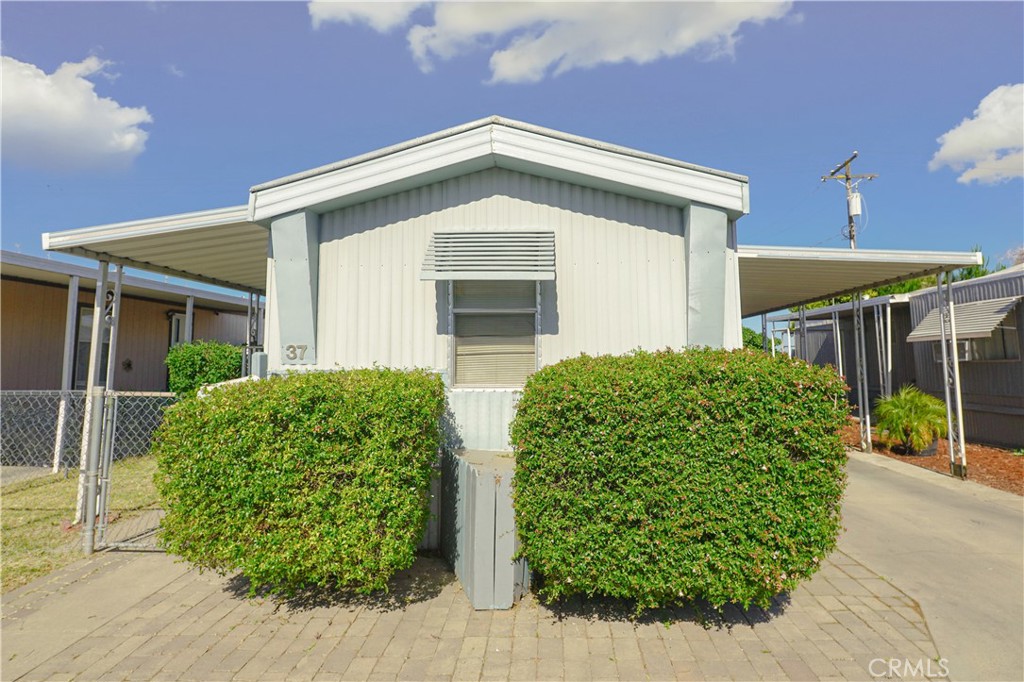 2020 Ashby #37, Merced, CA 95348