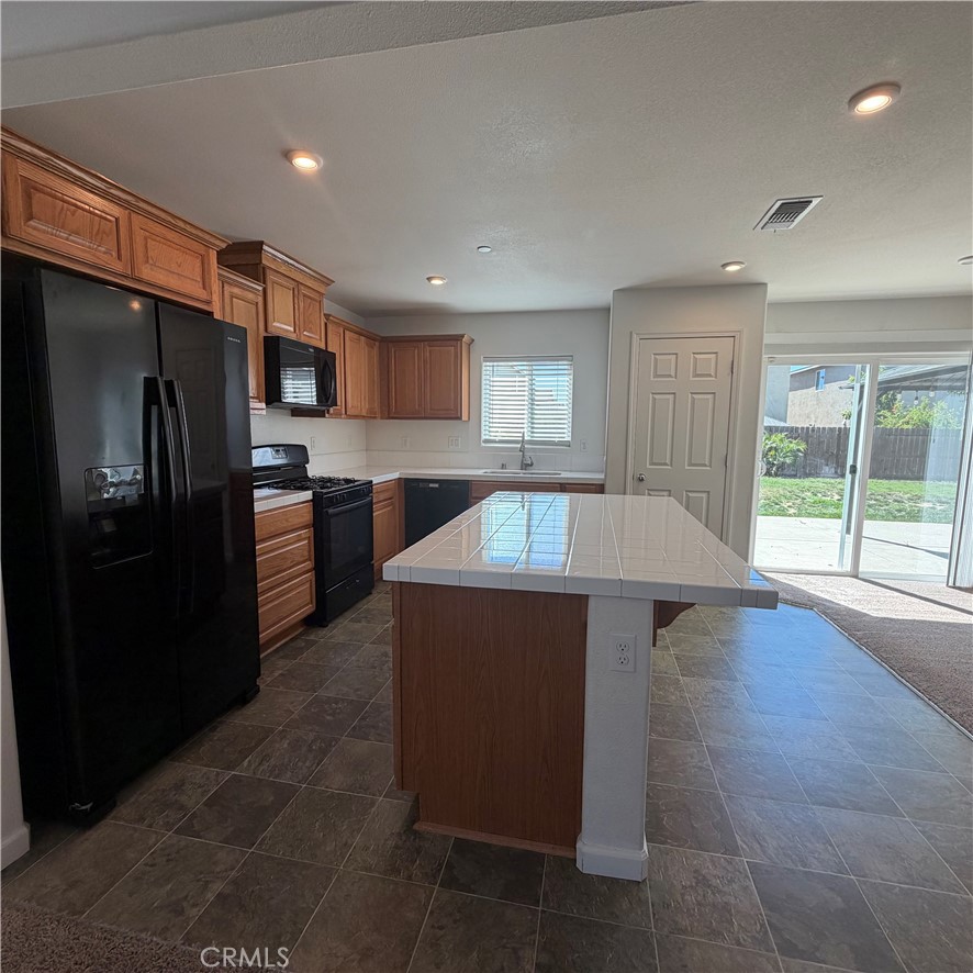 385 Ostrander, Merced, CA 95341