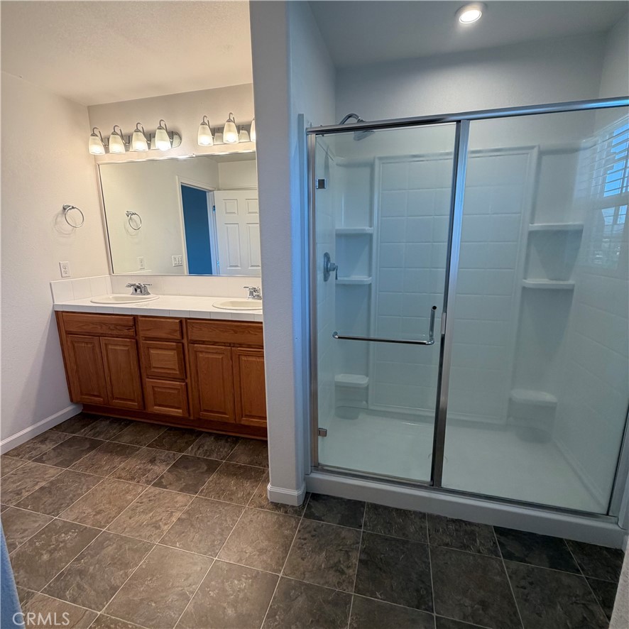 385 Ostrander, Merced, CA 95341