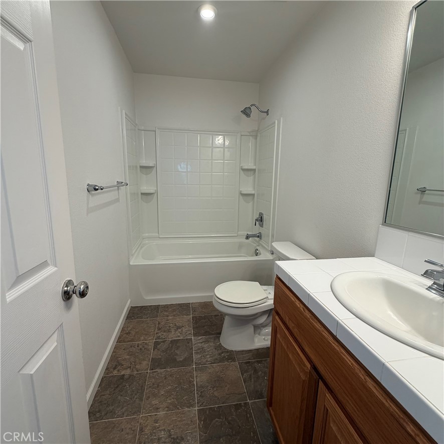 385 Ostrander, Merced, CA 95341