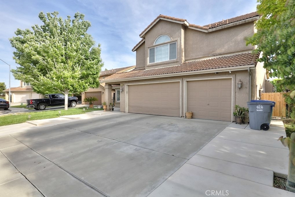 1977 Stocking, Dos Palos, CA 93620