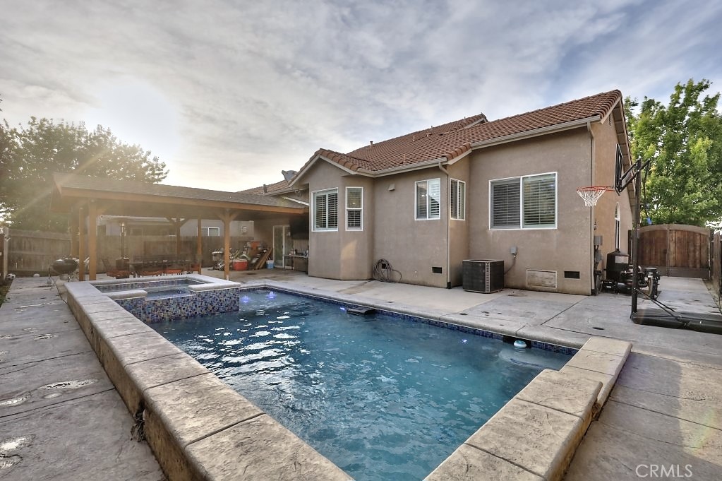 1977 Stocking, Dos Palos, CA 93620