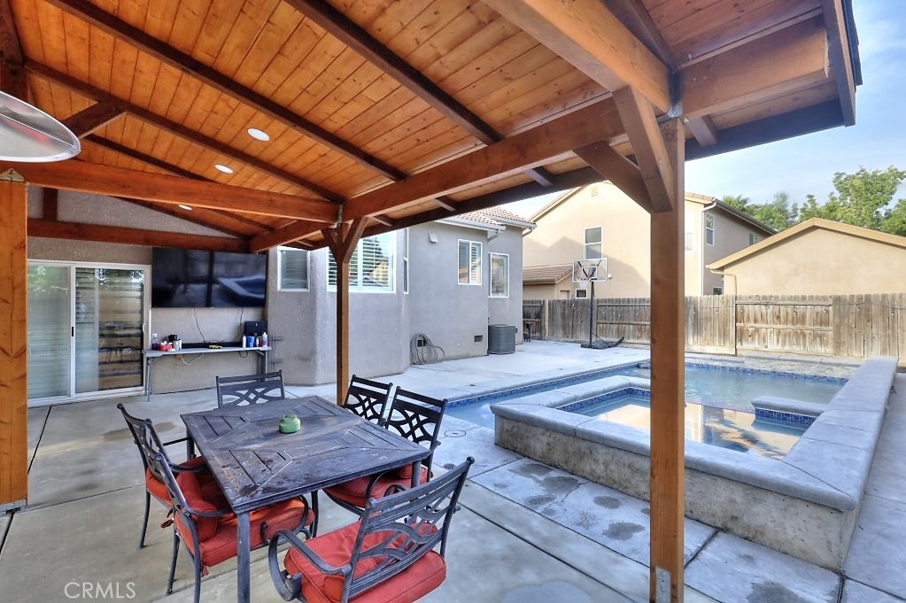 1977 Stocking, Dos Palos, CA 93620
