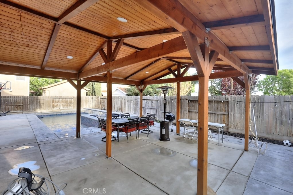 1977 Stocking, Dos Palos, CA 93620
