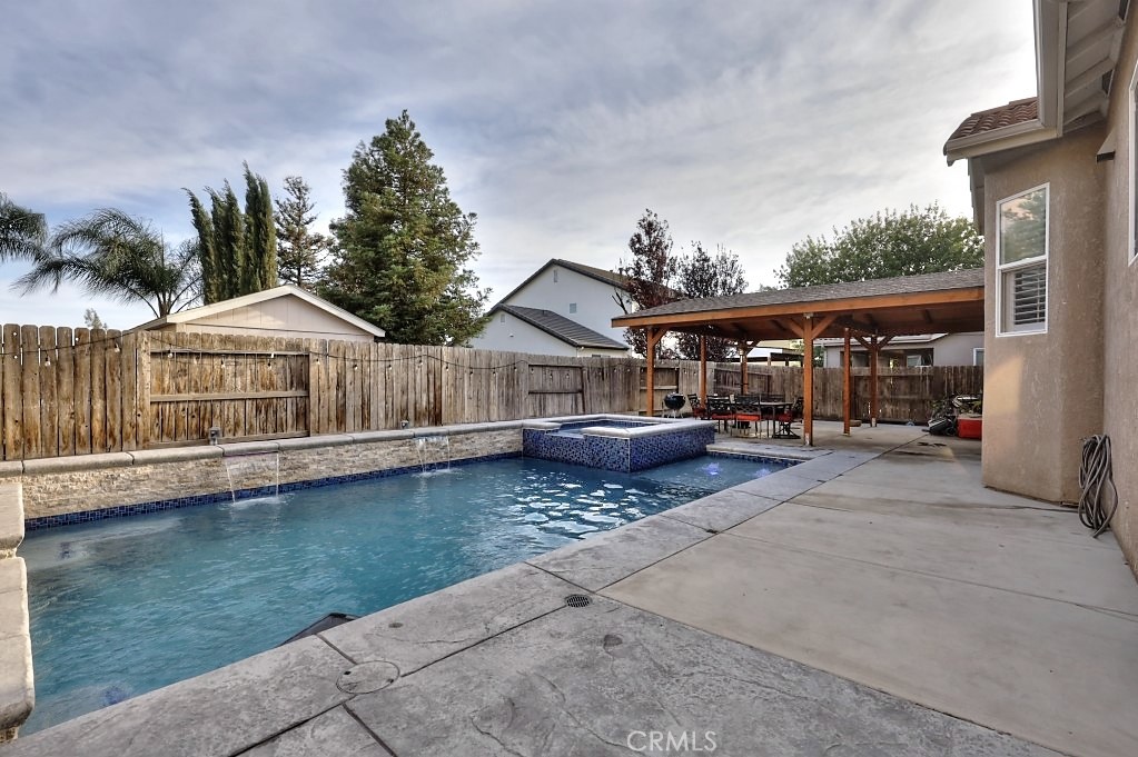 1977 Stocking, Dos Palos, CA 93620