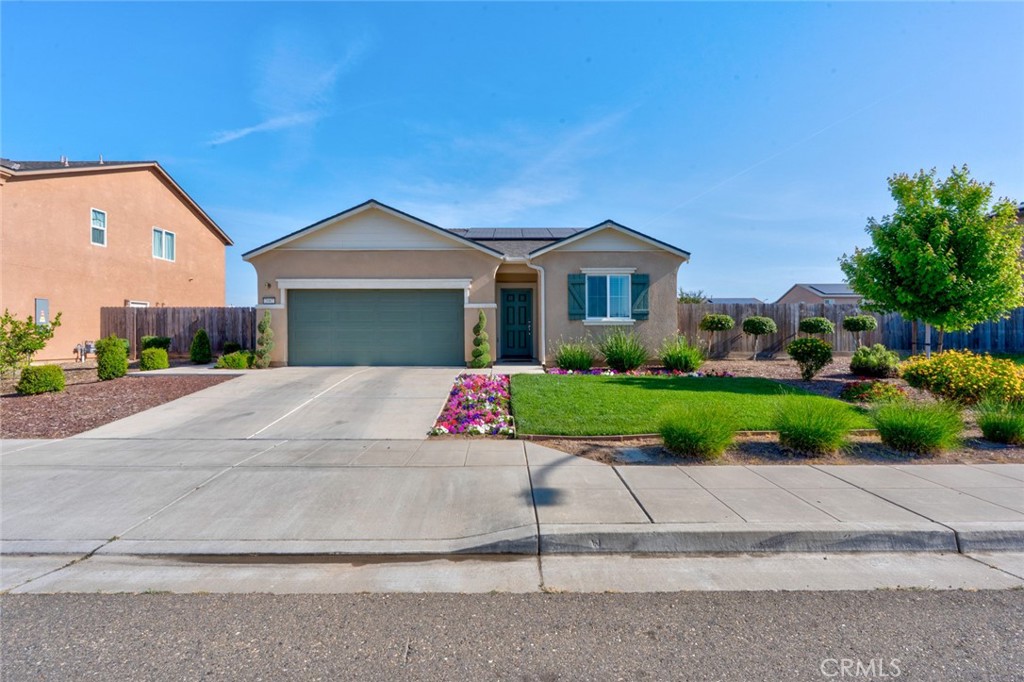 2082 Bidan, Chowchilla, CA 93610