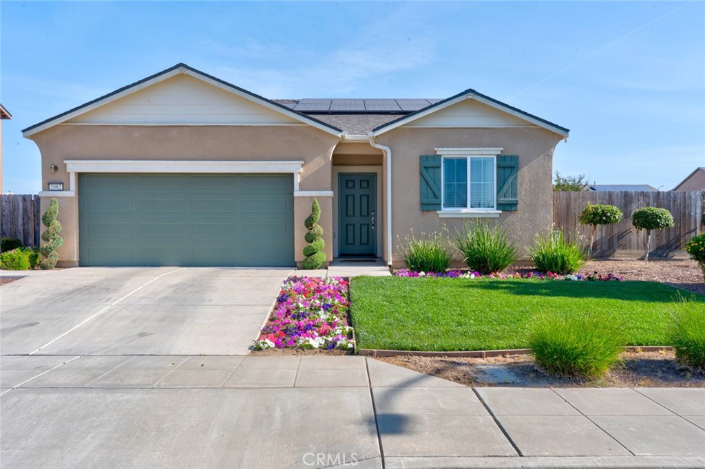 2082 Bidan, Chowchilla, CA 93610