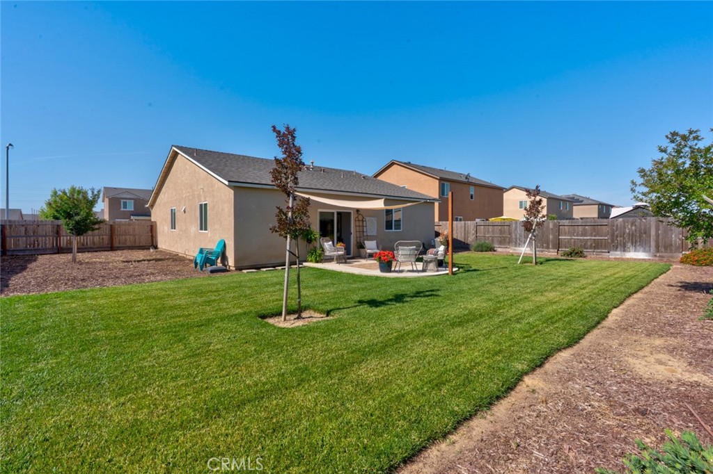 2082 Bidan, Chowchilla, CA 93610