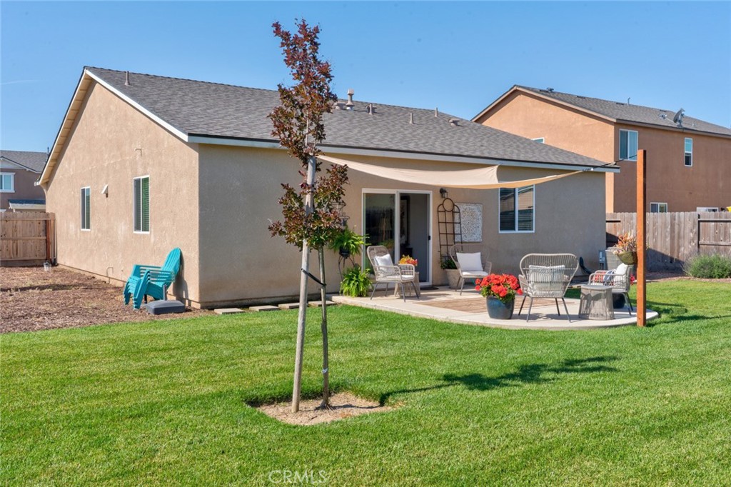 2082 Bidan, Chowchilla, CA 93610