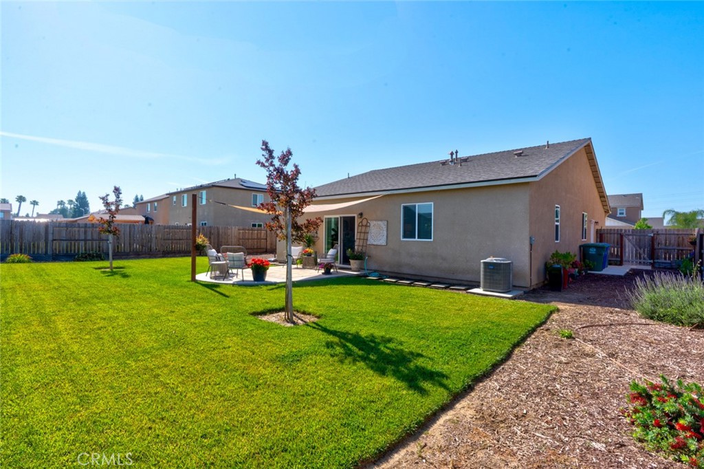 2082 Bidan, Chowchilla, CA 93610