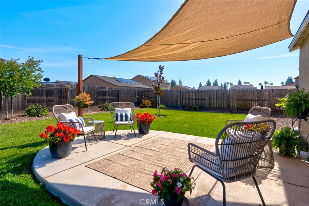 2082 Bidan, Chowchilla, CA 93610