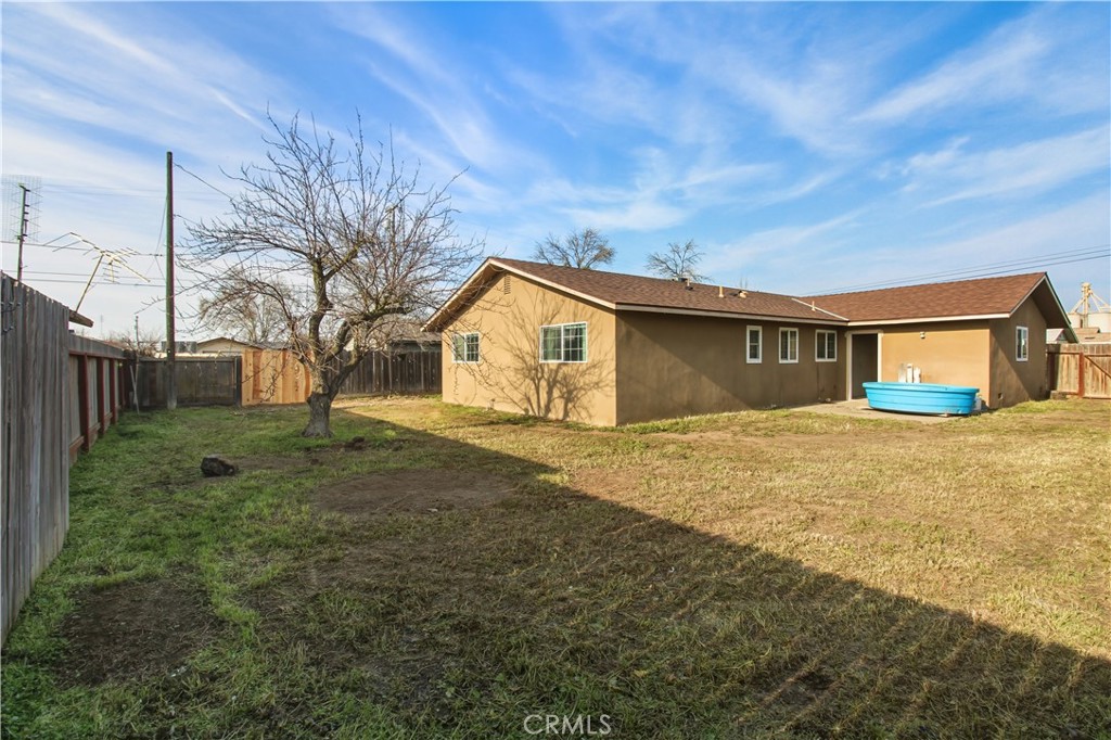 660 S 3rd, Chowchilla, CA 93610