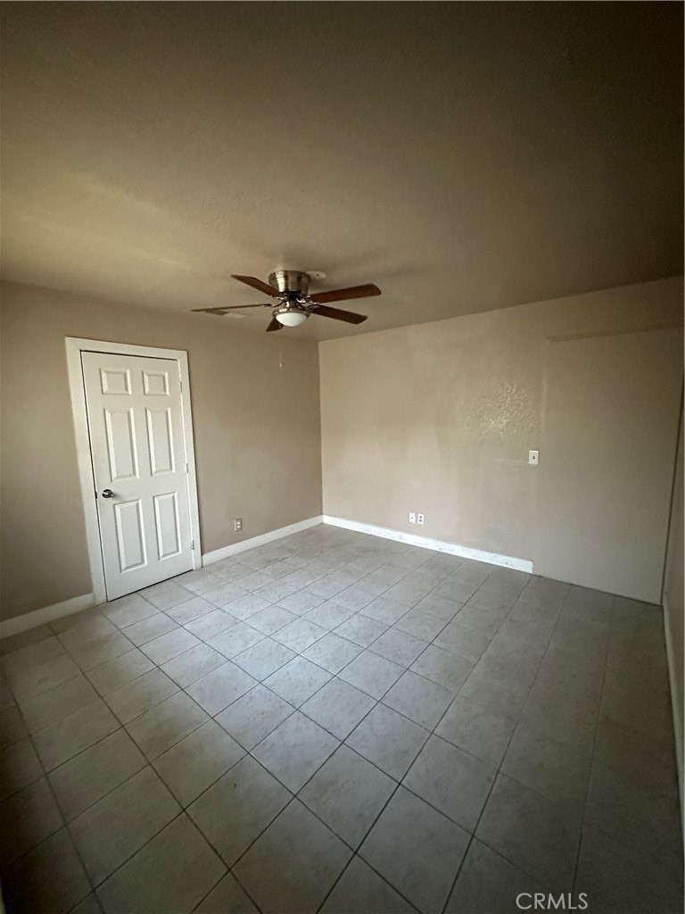 268 E 10th St, Merced, CA 95341