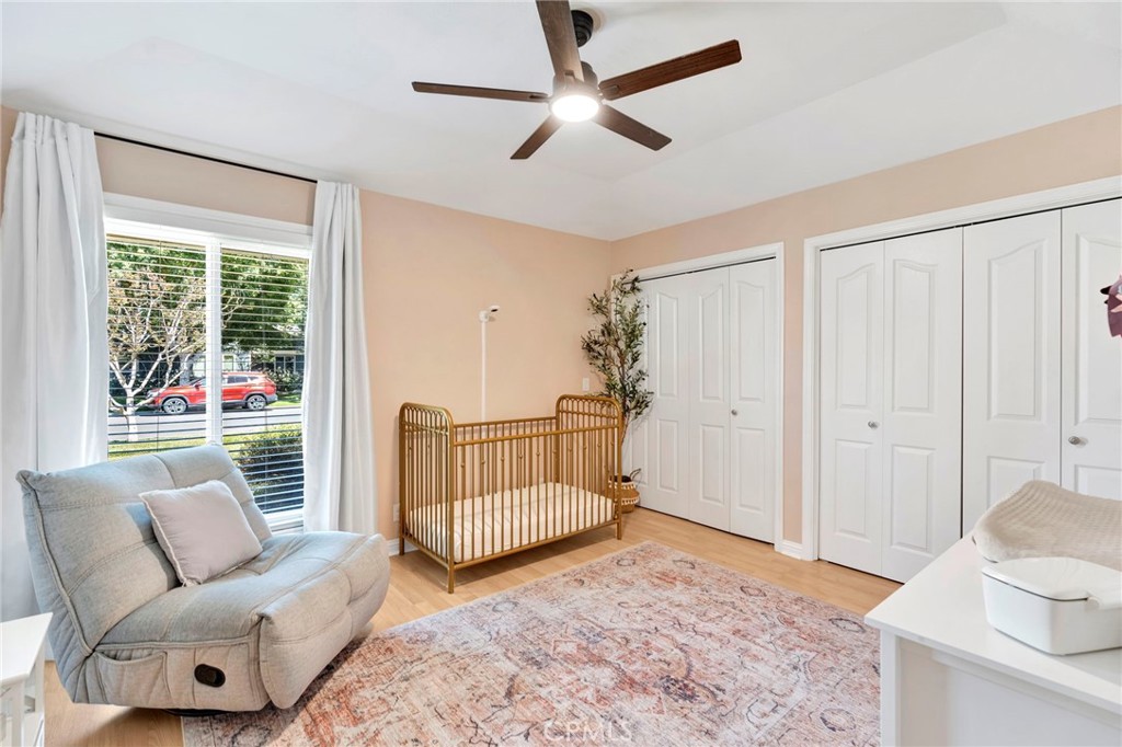 7495 N Flora Ave, Fresno, CA 93720