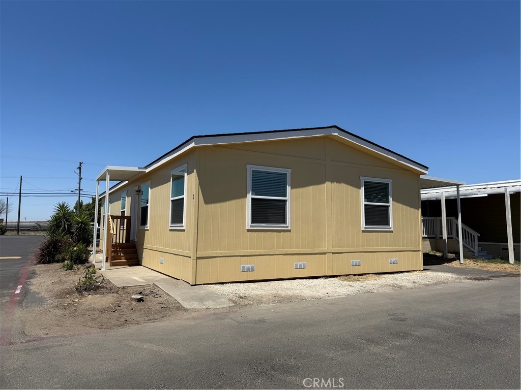200 Santa Fe Dr #3, Empire, CA 95319