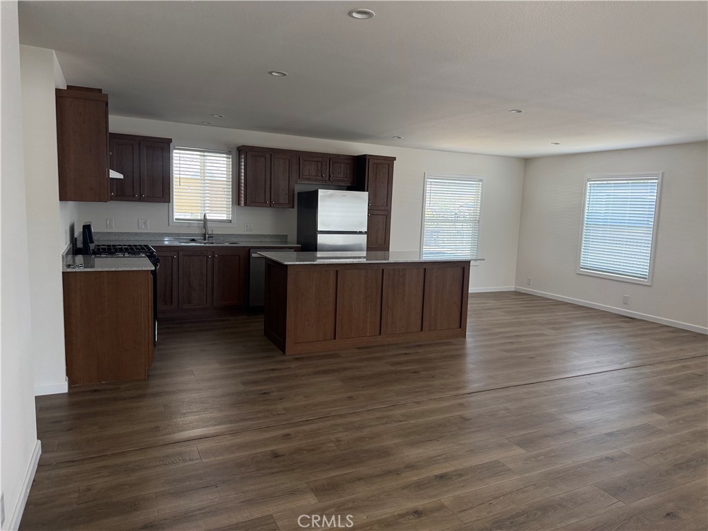 200 Santa Fe Dr #3, Empire, CA 95319