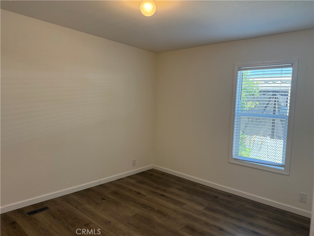 200 Santa Fe Dr #3, Empire, CA 95319